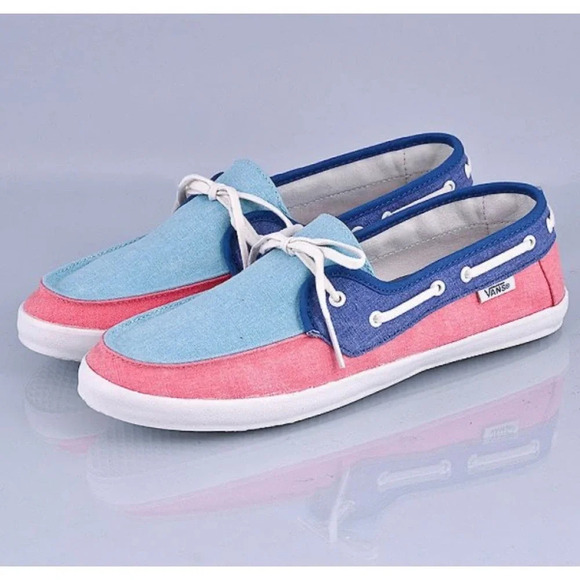 VANS Chauffette Women's‎ Boat Shoes Aqua Sea/Calypso Coral Canvas Slip-On Size 8 - Picture 1 of 7